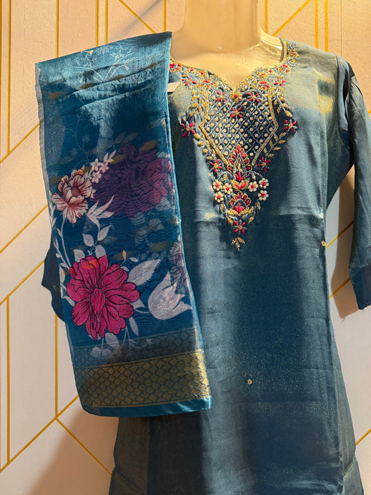 WOMEN SILK BLEND KURTA, PANT AND DUPATTA SET